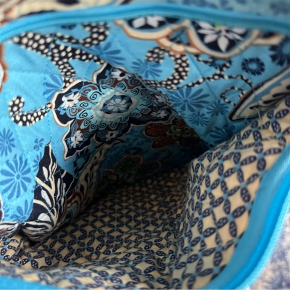PREOWNED VERA BRADLEY BLUE FLORAL TOTE BAG BACKPACK QUILTED - Picture 5 of 7